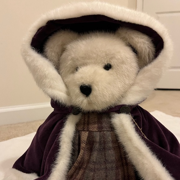 Boyd’s Bear Collector Bear - Picture 5 of 10